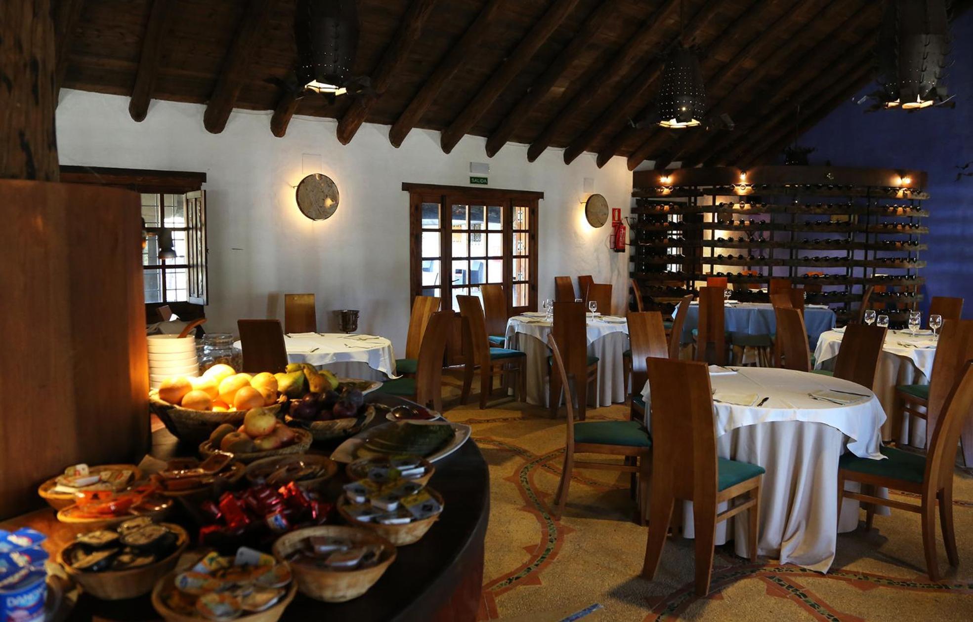 Hotel Ardea Purpurea Villamanrique De La Condesa Esterno foto