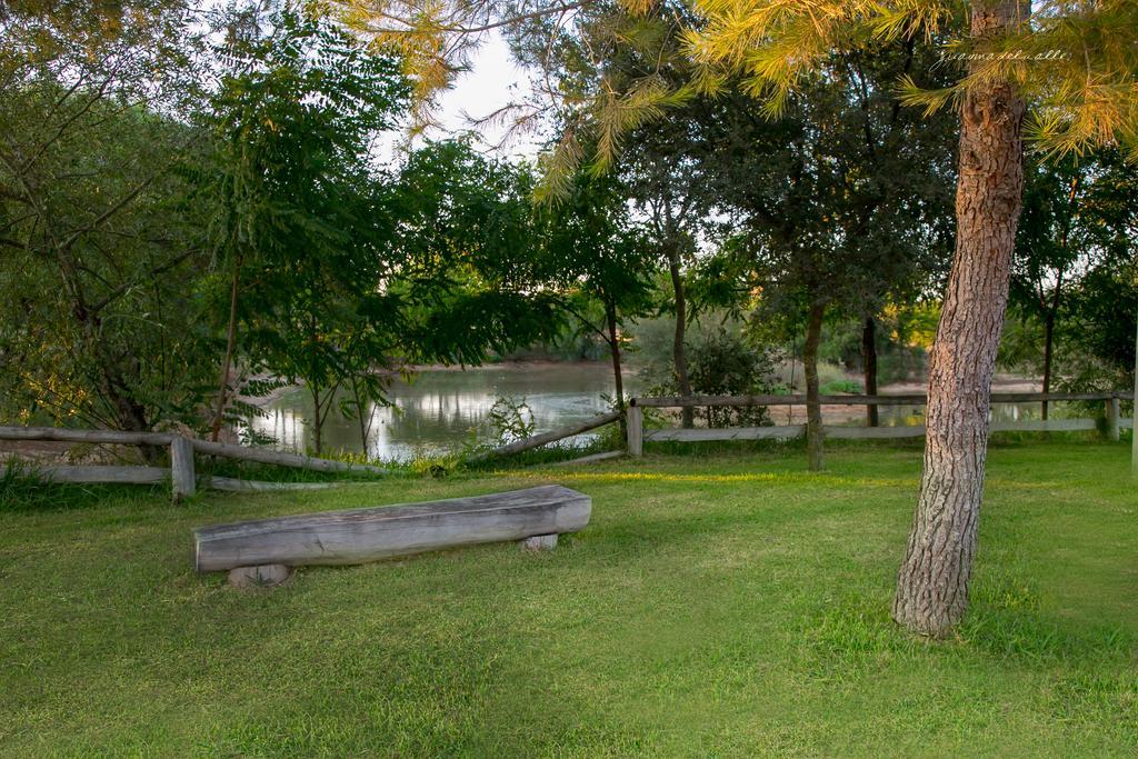Hotel Ardea Purpurea Villamanrique De La Condesa Esterno foto
