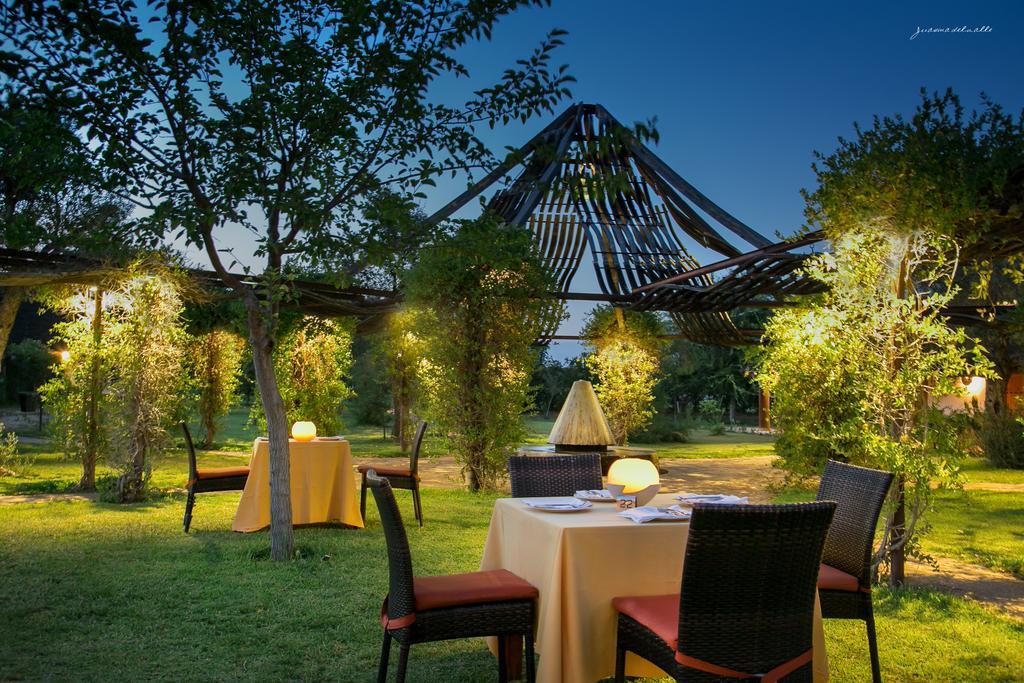 Hotel Ardea Purpurea Villamanrique De La Condesa Esterno foto